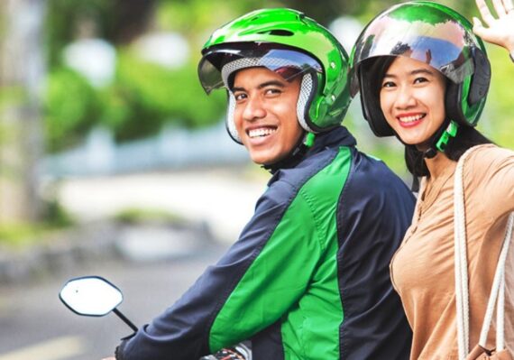 Tips Berkendara Aman Bagi Driver Ojek Online Saat Antar Penumpang agar Lancar dan Dapat Rating Bagus